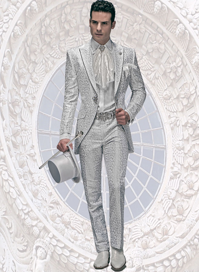 ONGala 435 - Abito broccato grigio perla con strass su rever