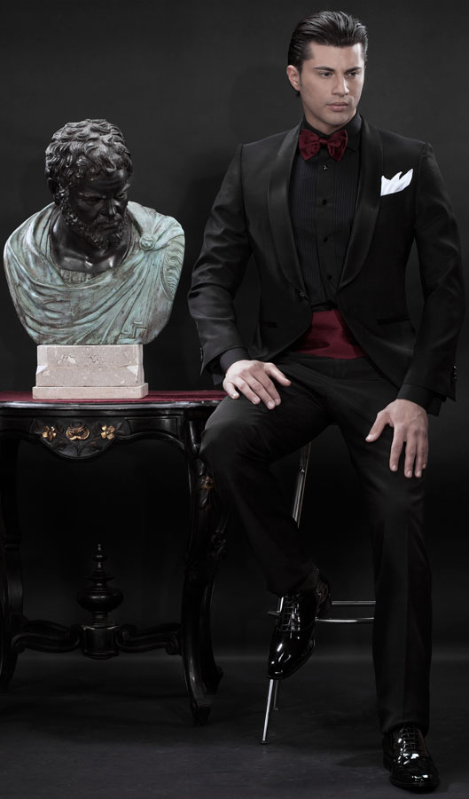 ONGala 212 - Smoking da sposo Sciallato nero con fascia e papillon bordeaux