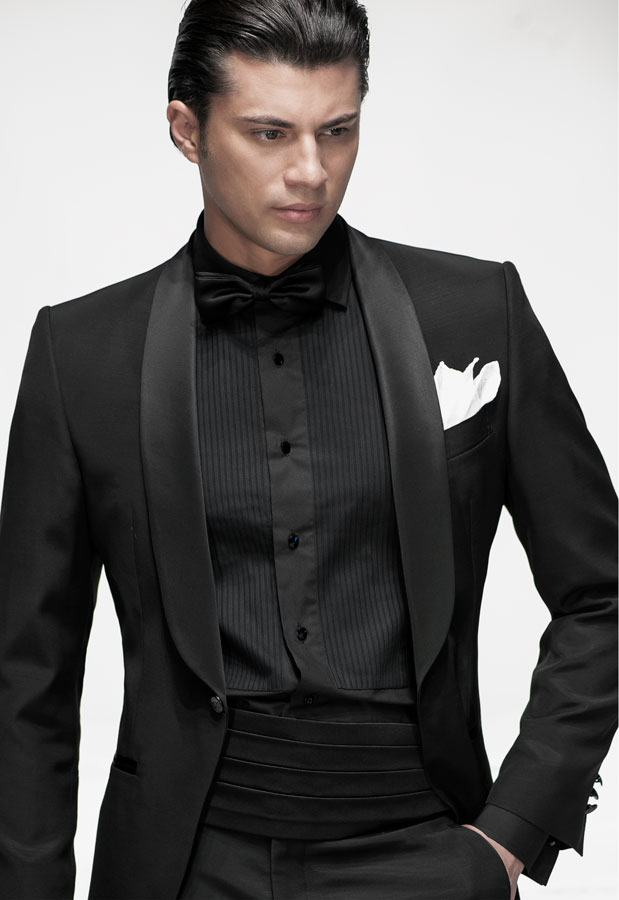 ONGala 183 - Smoking da sposo Sciallato nero con camicia e accessori neri