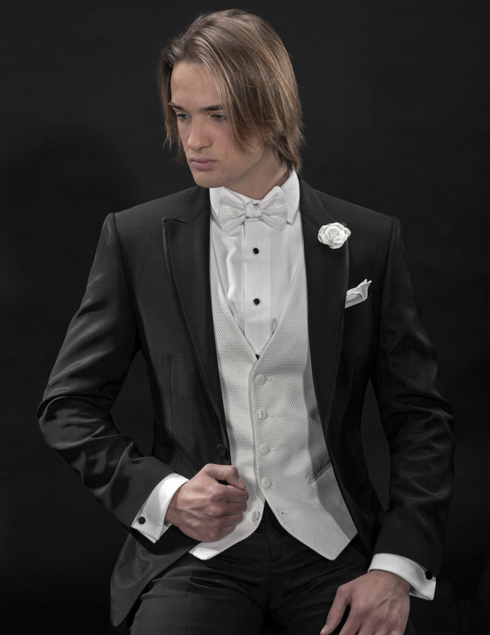 ONGala 274 - Tuxedo nero in acetato lana con gilet bianco