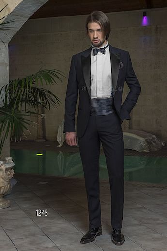 Scopri la collezione Black Tie