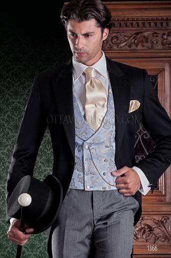 ONGala 1366 - Vestito Tight nero, pantalone rigato e gilet doppiopetto in seta celeste