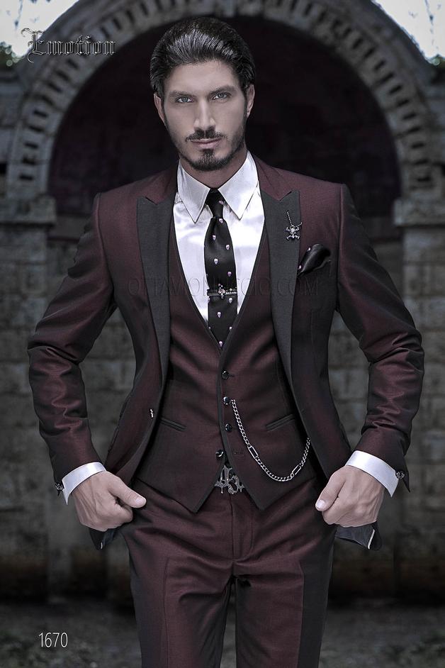 ONGala 1670 - Abito sposo bordeaux con rever nero e gilet a tono