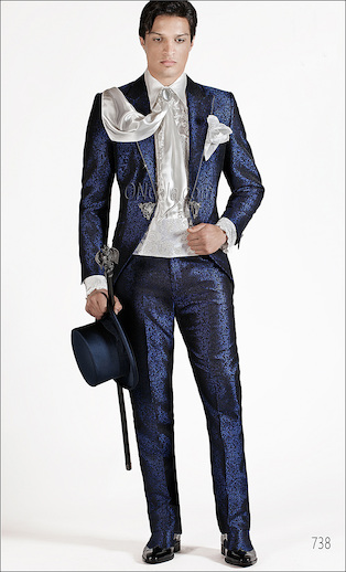 ONGala 738 - Abito broccato blu con strass su rever